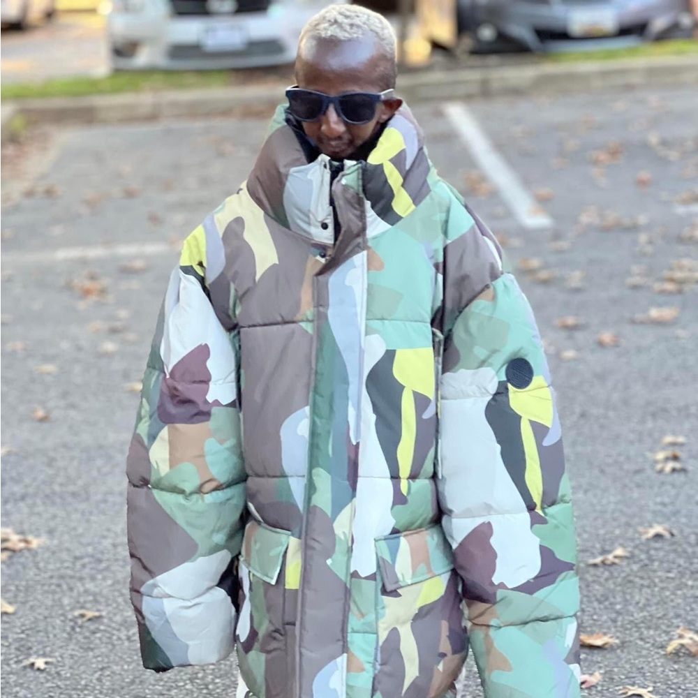 Meet your Posher, Sesay